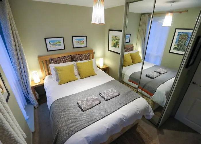 Trinity House Centre & Free Parking アパート